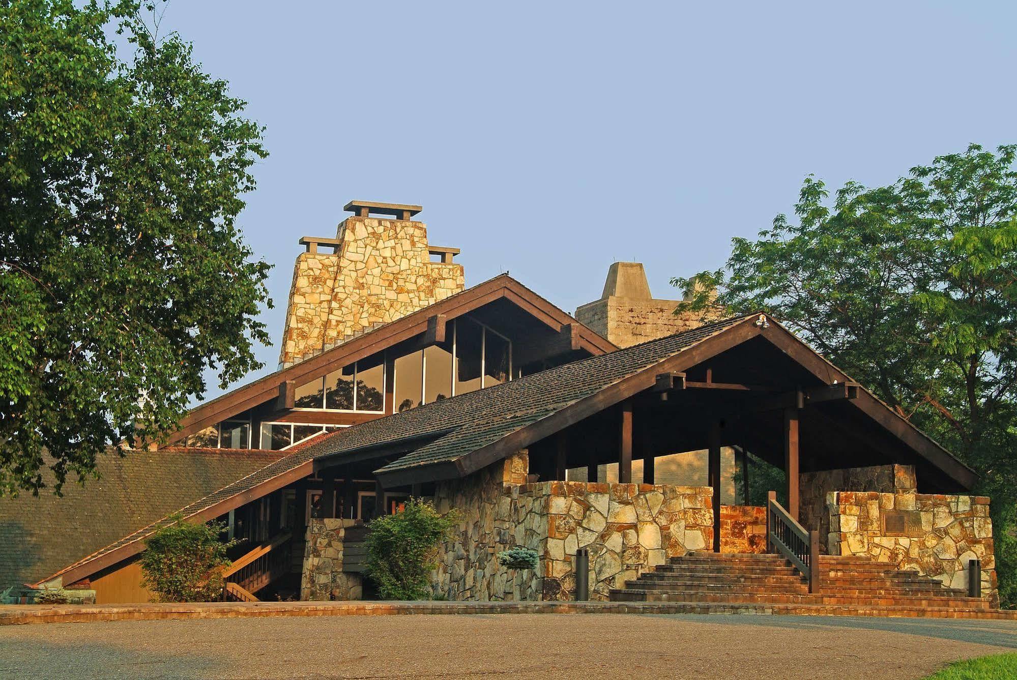 Salt Fork State Park Lodge And Conference Center 剑桥 外观 照片