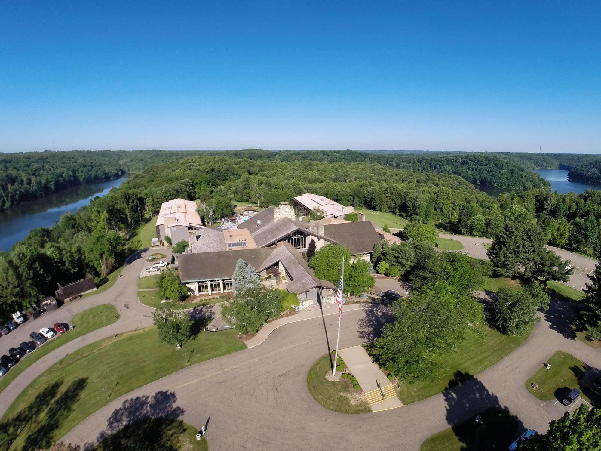 Salt Fork State Park Lodge And Conference Center 剑桥 外观 照片